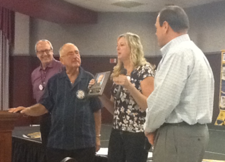 Kelly Kling presented with Harry Fuehrer Community Award